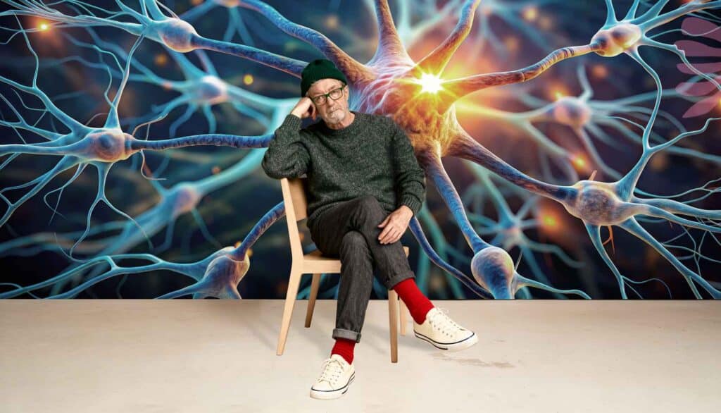 Neuronen im Gehirn mit leuchtender Synapse, symbolisiert neuronale Aktivität und Gehirnfunktion.